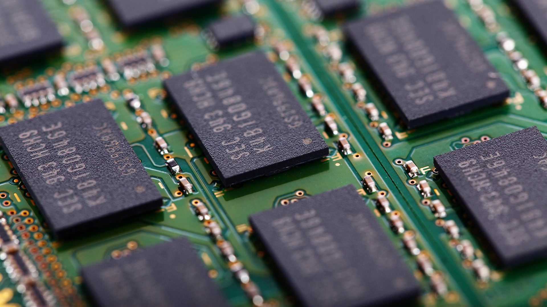 flash memory chips