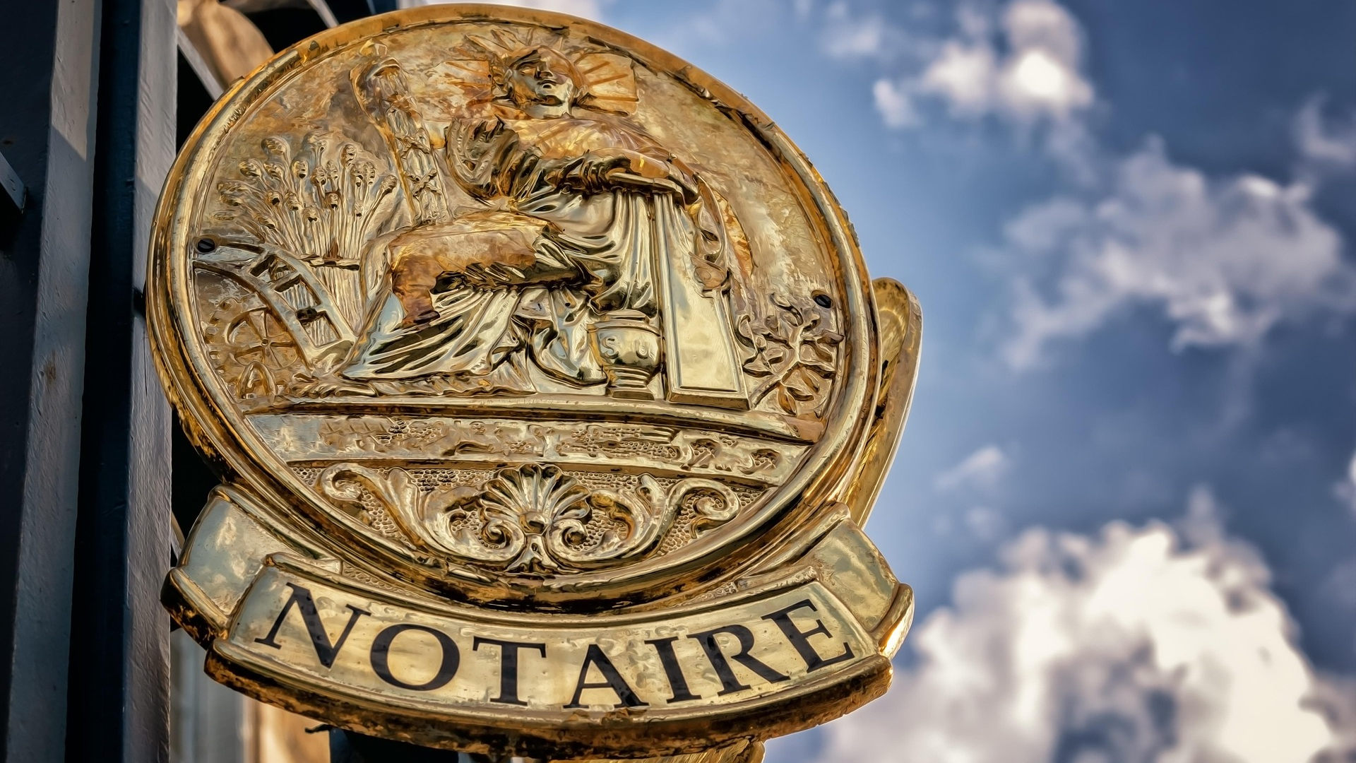 A notary sign