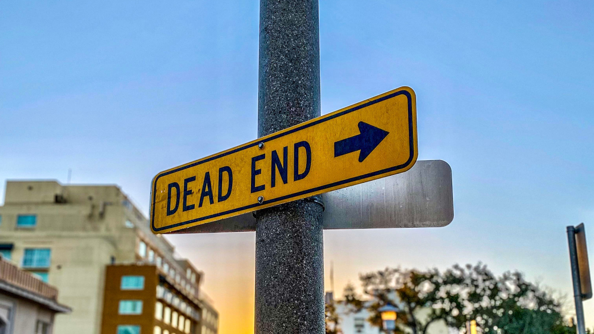 wide-dead-end